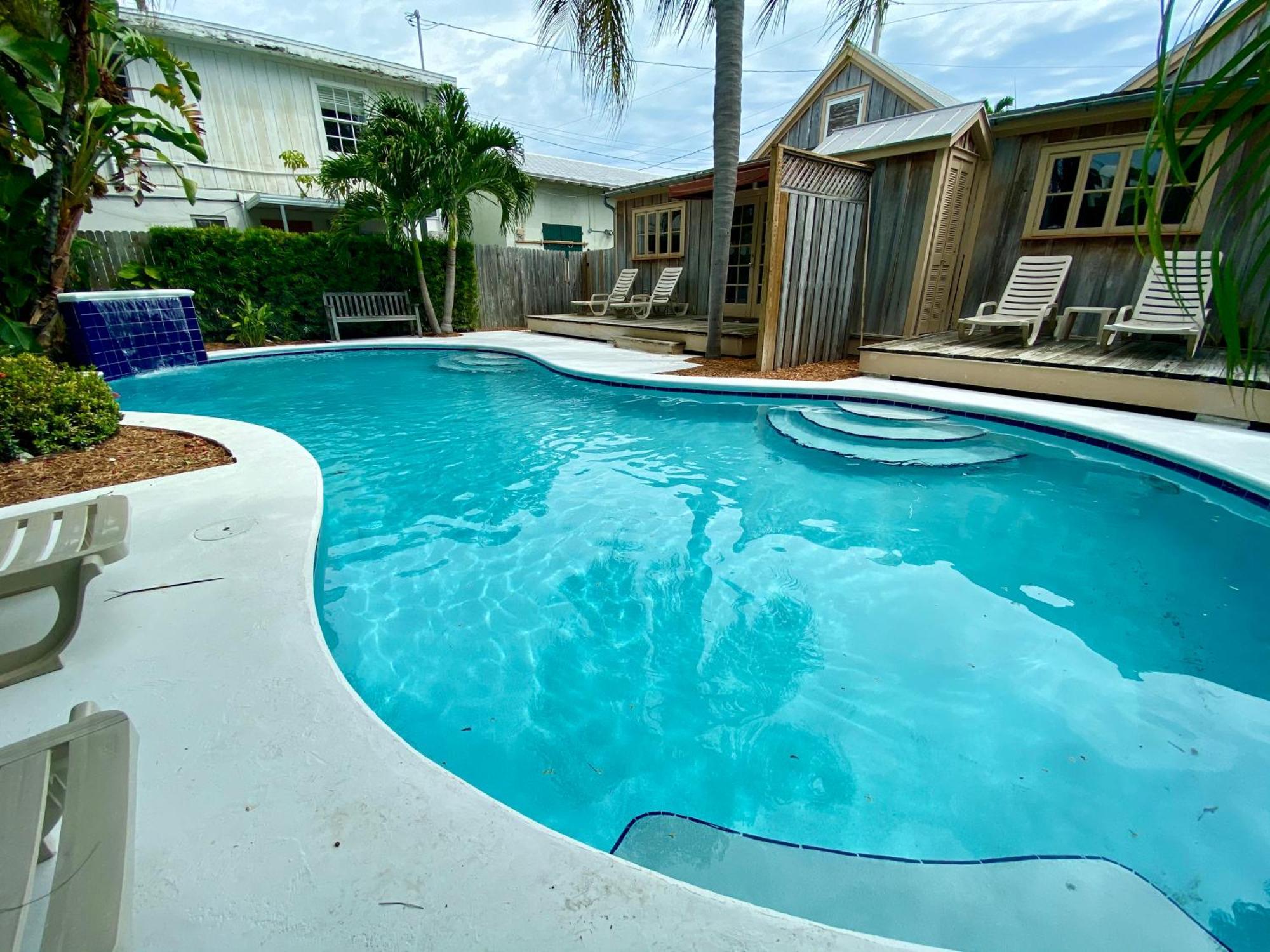 Petes Cottages Key West Exterior photo