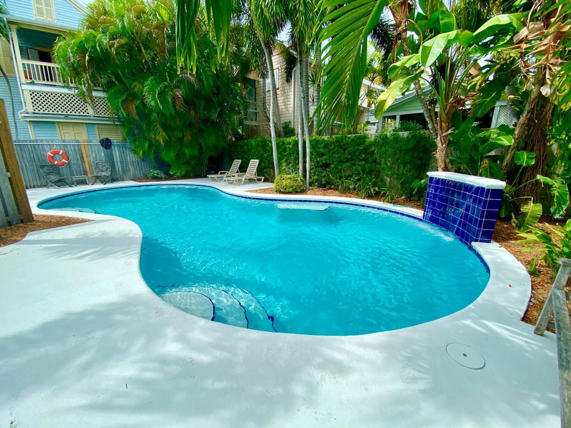 Petes Cottages Key West Exterior photo